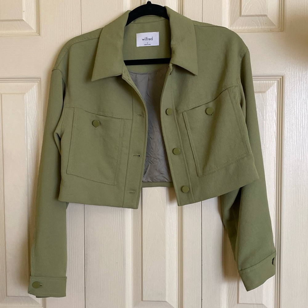 Aritzia Wilfred Little Cropped Jacket